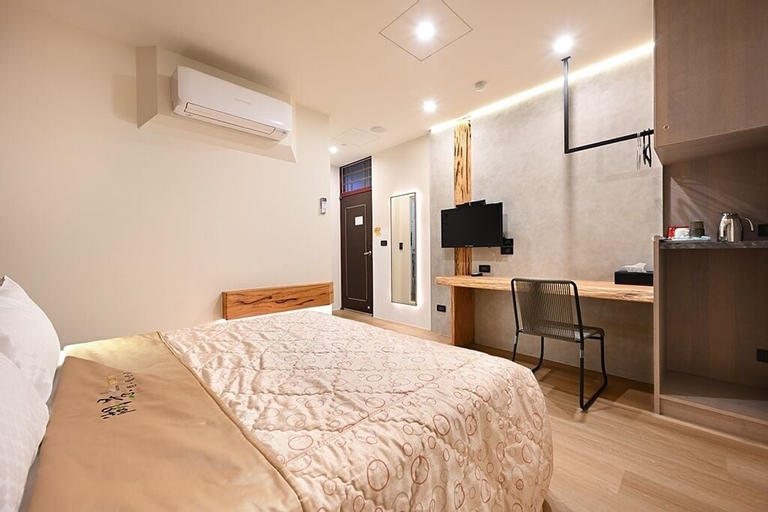 Bedroom 8