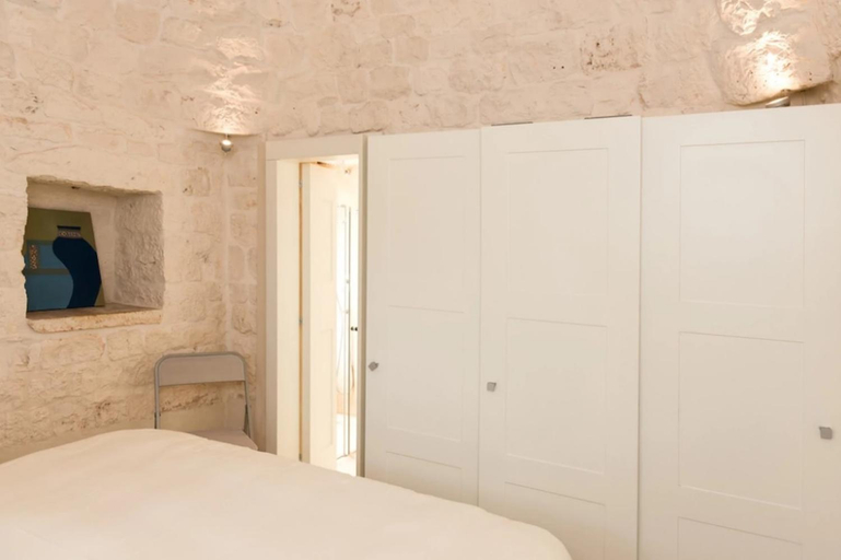 Bedroom 3, Trulli Terrarossa con Piscina, Taranto