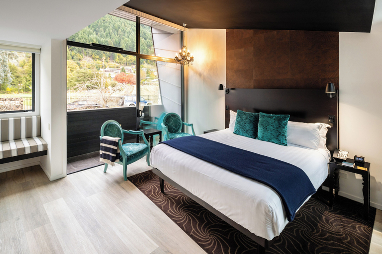 Bedroom 13