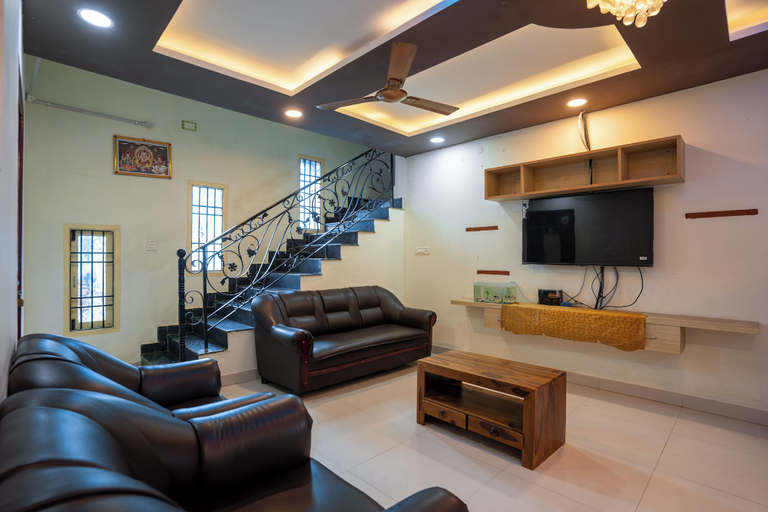 Others 5, Alsha Inn, Kancheepuram