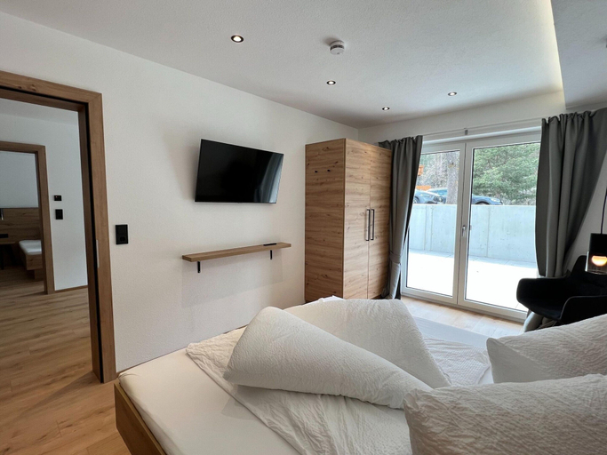 Living area 4, Inviting Apartment With Terrace, Imst