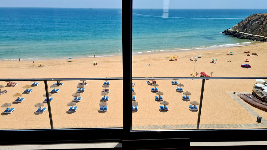 Others 4, Albufeira Beach Cliffs House, Albufeira