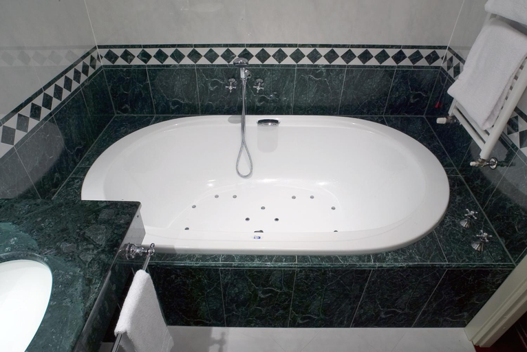 Bathroom 6