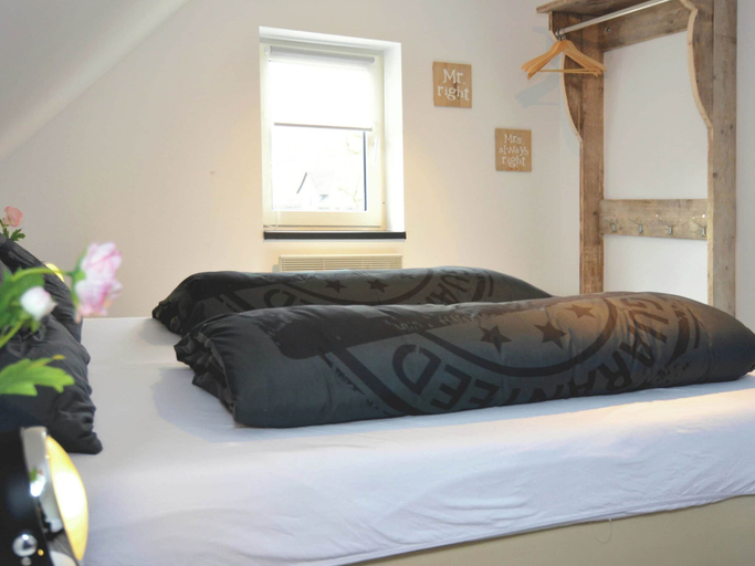 Bedroom 2, Modern Holiday Home in Hessen, Werra-Meißner-Kreis