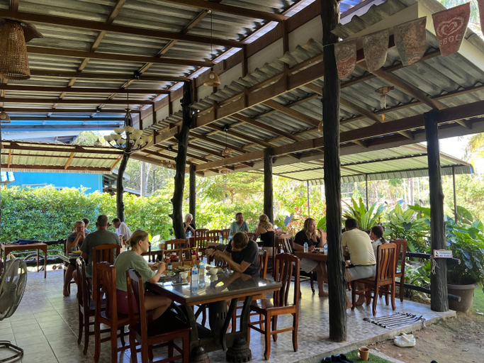 Food & Drinks 4, Suan Nai Kokut Resort, Koh Kood