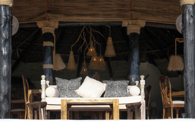 Others 5, Mara Major Camp, Narok West