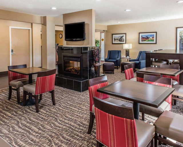 Food & Drinks 5, Quality Inn Belle Vernon, Westmoreland