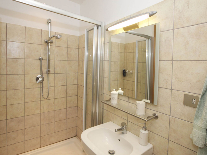 Bathroom 3, Spotlight Home of Corvara, Pescara