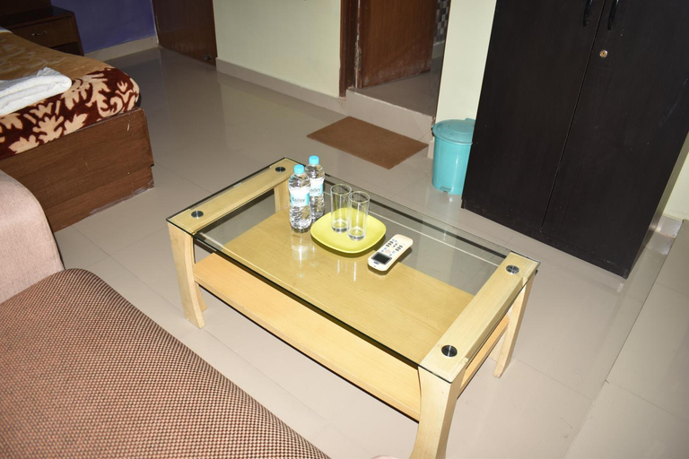 Others 5, Hotel Sakura House, Gaya