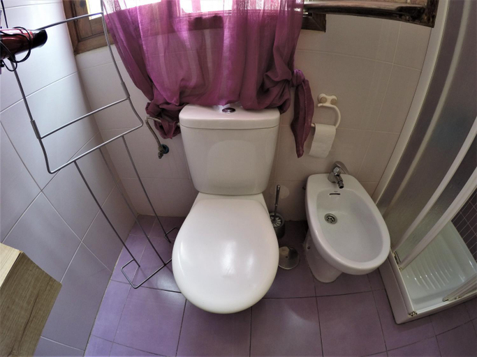 Bathroom 2, A Casa Mia, Las Palmas