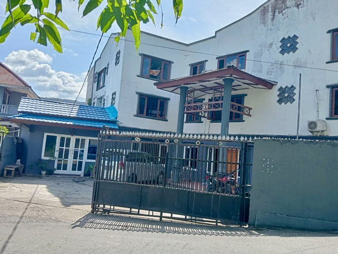 Exterior & Views 5, RedDoorz @ Hotel Ermashita Jayapura, Jayapura