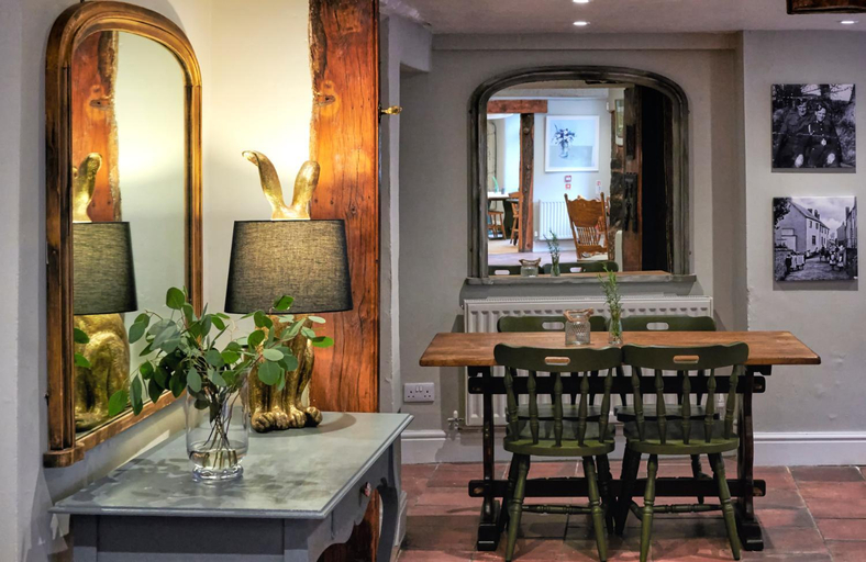 Food & Drinks 2, The New Inn Halse, Somerset