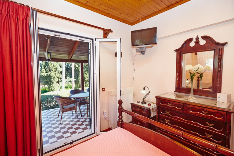 Others 5, Anemelia' Villa, Ionian Islands