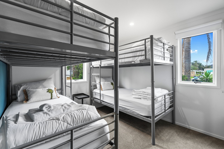 Bedroom 3, Tasman Holiday Parks – Beachaven, Western Bay of Plenty