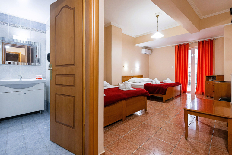 Bedroom 3, Faros 2 Hotel, Attica