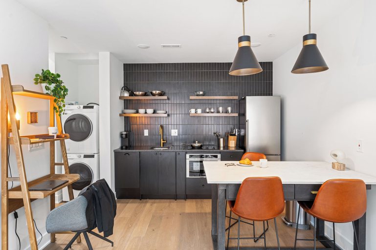 Dining Room 11