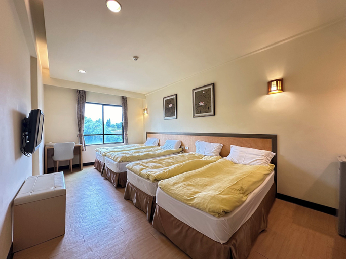 Bedroom 2, CHIENTAN Youth Hotel, Taipei City
