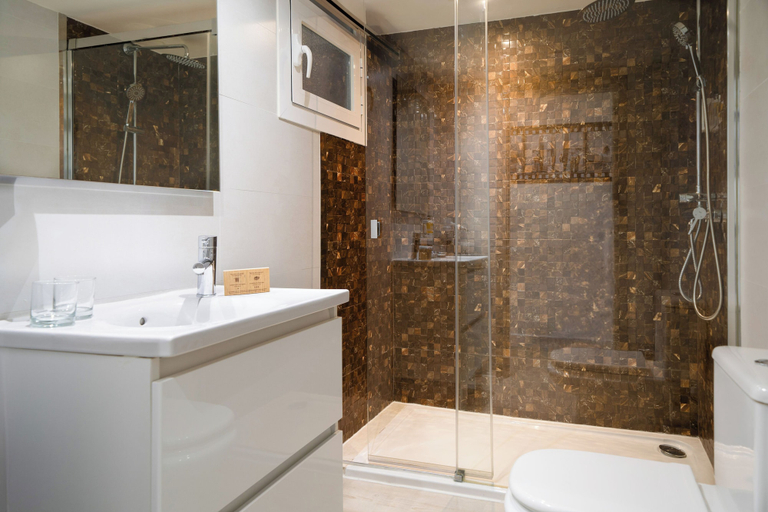 Bathroom 4, INNSiDE by Meliá Wave Calviá, Baleares