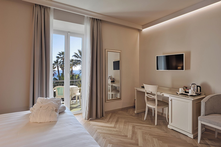 Bedroom 17