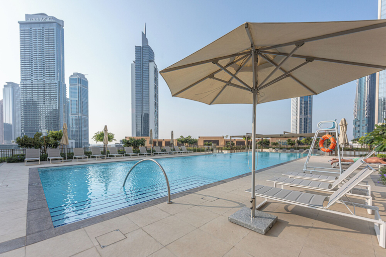 Sport & Beauty, Stayis- 1 BR Spacious & Luxury Apartment, Dubai
