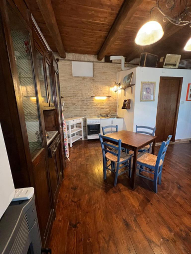 Others 5, Locanda del Sole, Fermo