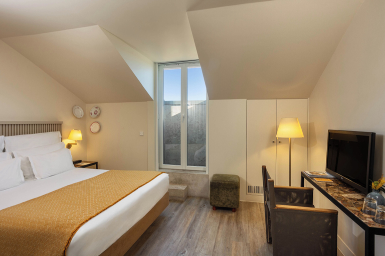Bedroom 3, Memmo Alfama - Design Hotels, Lisbon