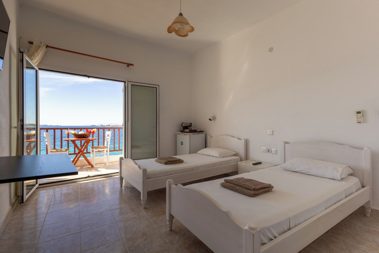 Bedroom 4, Petalides Apartments, South Aegean