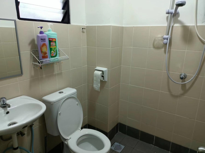 Bathroom 4, Walking Distance To The Beach Lot10 Pangkor, Manjung