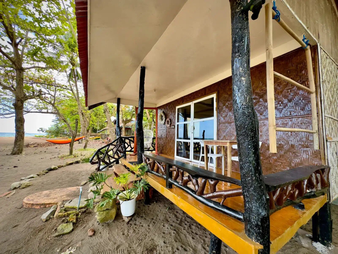 Exterior & Views 2, Playa Del Fuego Beach Hostel and Resort, Mambajao