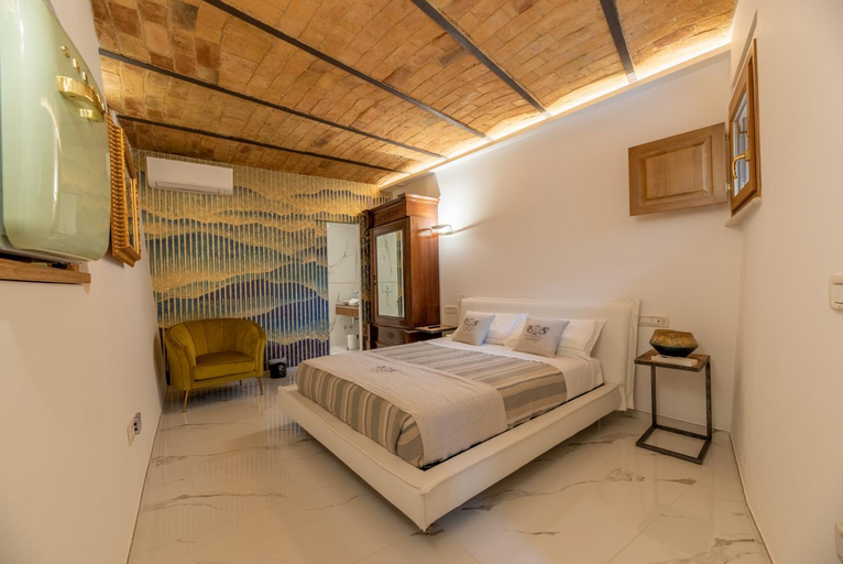 Bedroom 2, B&B Rocca del Civitillo, Teramo