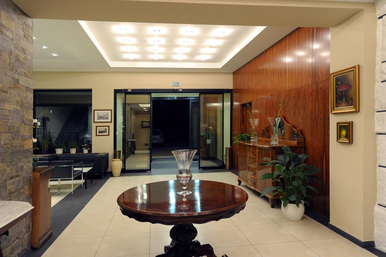 Public Area 2, Hotel 1000 Ruza, Belgrade