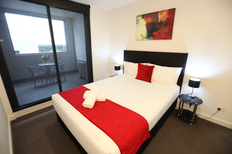 Bedroom 3, Melbourne Knox Central Apartment Hotel, Knox - North-West