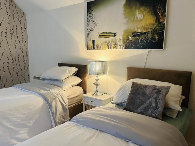 Bedroom 2, Idyllic 3-bed Barn in Grantham, Lincolnshire, Leicestershire