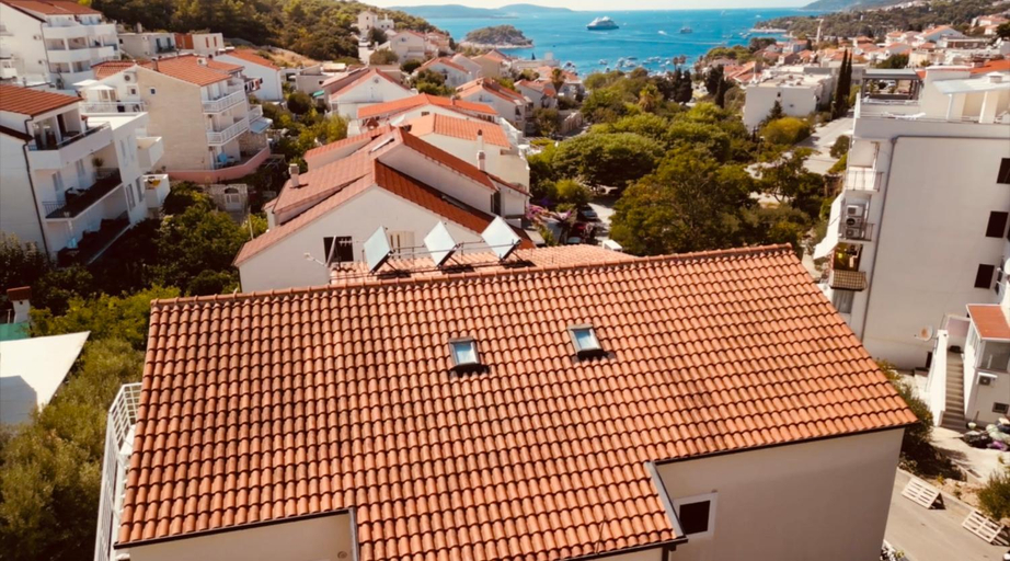Others 2, Apartments Riljic, Hvar