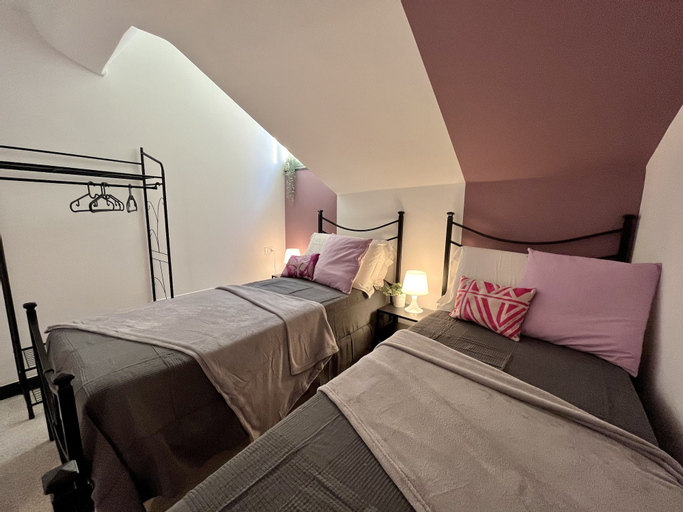 Bedroom 2, Happy Family Apartments The Roof, Genova
