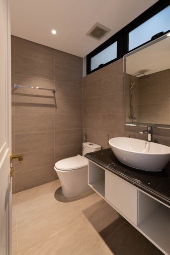 Bathroom 5, Louis Mo Apartment, Da Nang