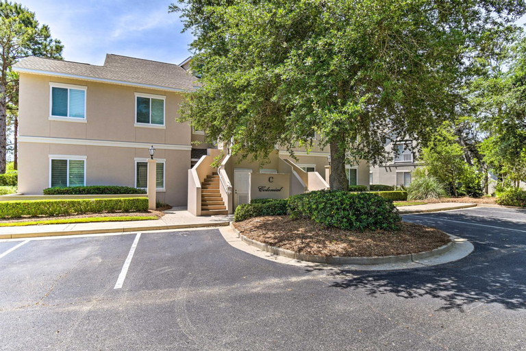 Gulf Shores Condo on Golf Course with Resort Perks!, Baldwin