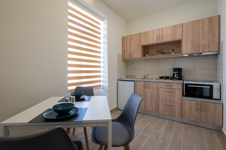 Others 4, Kalypso Apartments, Peloponnese