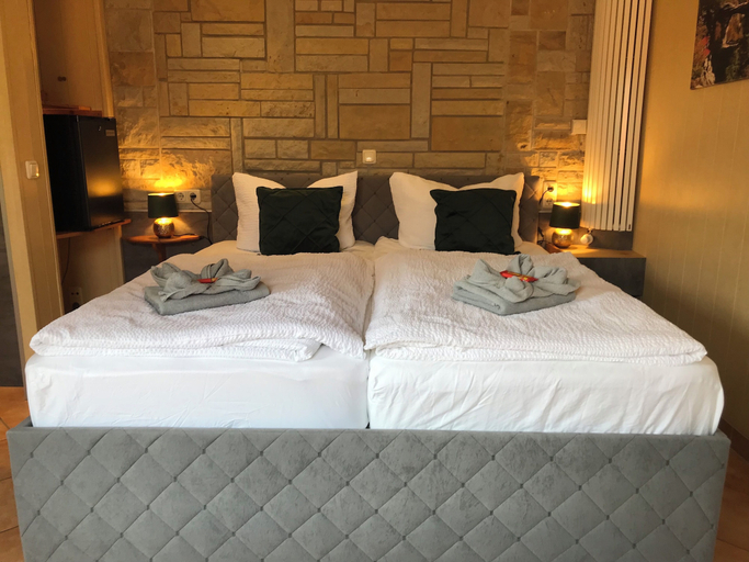 Bedroom 4, Pension 19, Sächsische Schweiz-Osterzgebirge