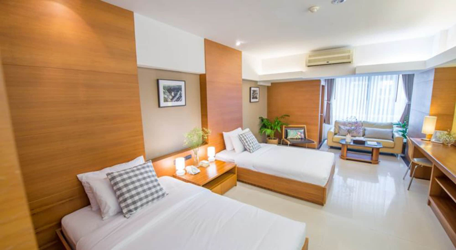 Bedroom 3, Laemtong Service Apartment, Si Racha