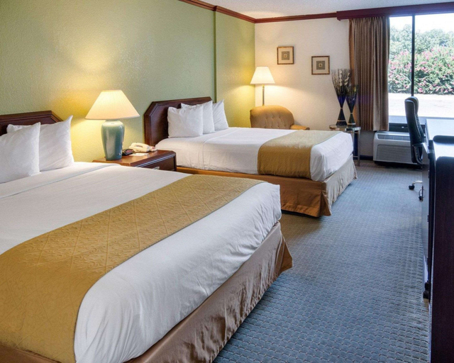 Bedroom 3, Quality Inn Shreveport Airport, Caddo