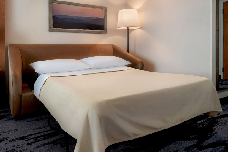 Bedroom 2, Fairfield Inn & Suites by Marriott Rome, Oneida