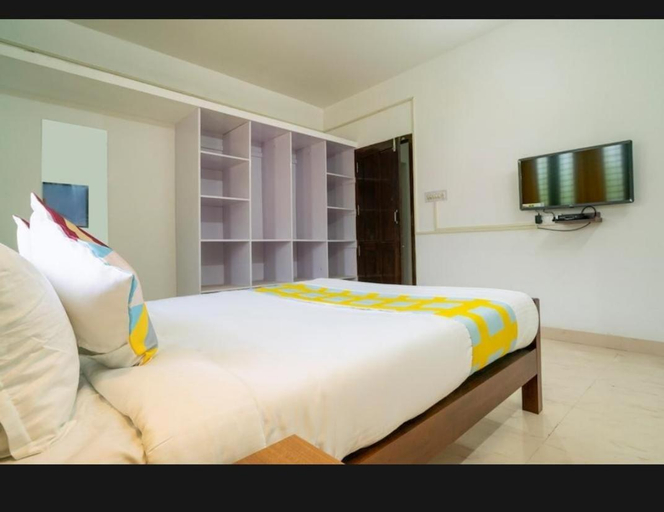 Others 4, Tharayil Apartments, Ernakulam