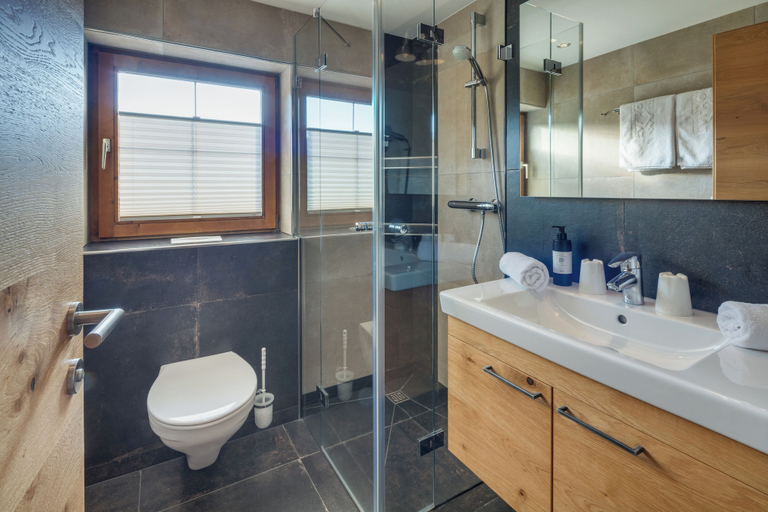 Bathroom 4, Hotel Talhof, Kufstein