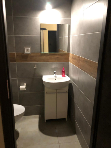Others 5, M Hostel, Tarnowskie