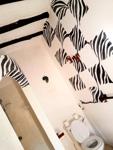Bathroom 3, Boutique Hotel Nyumbani Tembo, Kilifi North