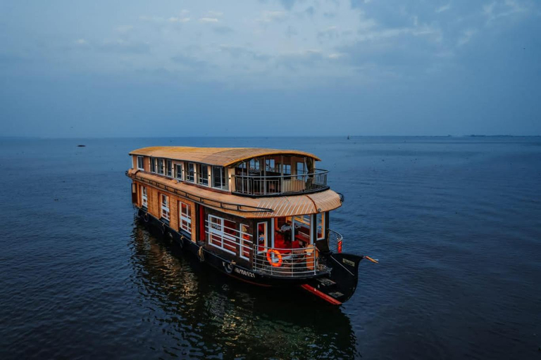 Exterior view 2, Kerala Houseboat, Alappuzha