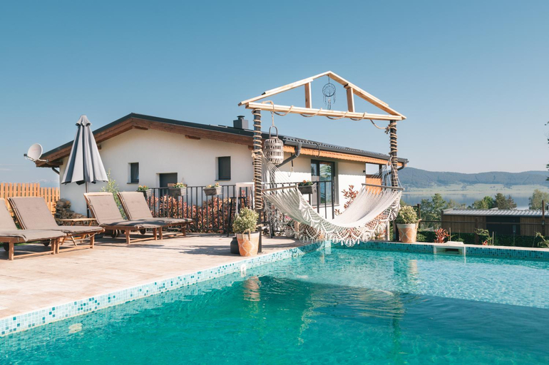 Sport & Beauty 2, Dakota forest retreat, Rakitovo