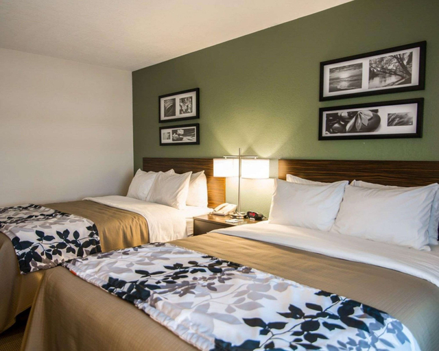Bedroom 3, Sleep Inn & Suites & Conference Center, Finney