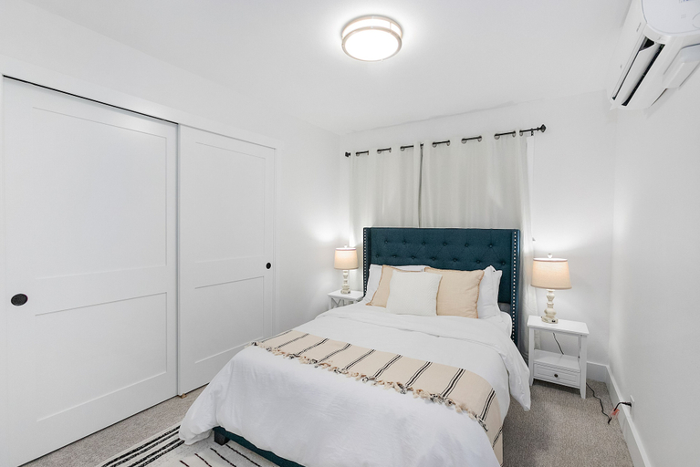 Bedroom 2, Views Seclusion & Cozy Island Comfort, Island